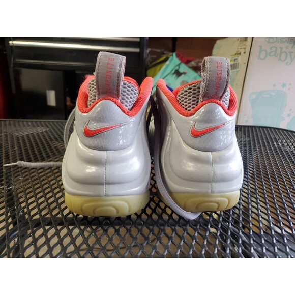 Nike Air Foamposite Pro Premium Pure Platinum size 9 Glow 616750-003 main image 5